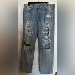 American Eagle Distressed Light Wash Button Fly “Tomgirl” Fit Jeans-Size 14